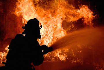 Incendies en Gironde et dans les Landes : l’Urssaf et le CPSTI activent des mesures d’urgence pour les indépendants