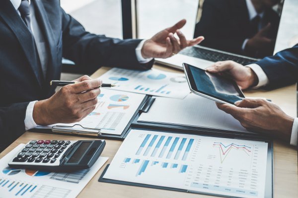 Calculer le résultat et l'IS : cas pratique